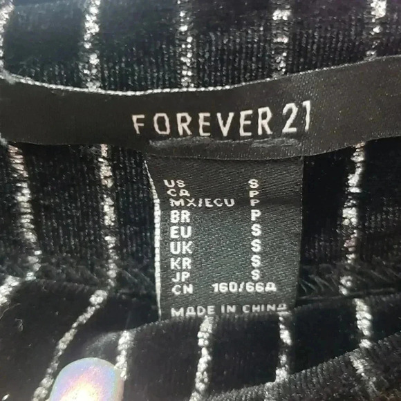 Forever 21 Wide Leg Black Pant w/silver glitter - Picture 3 of 7